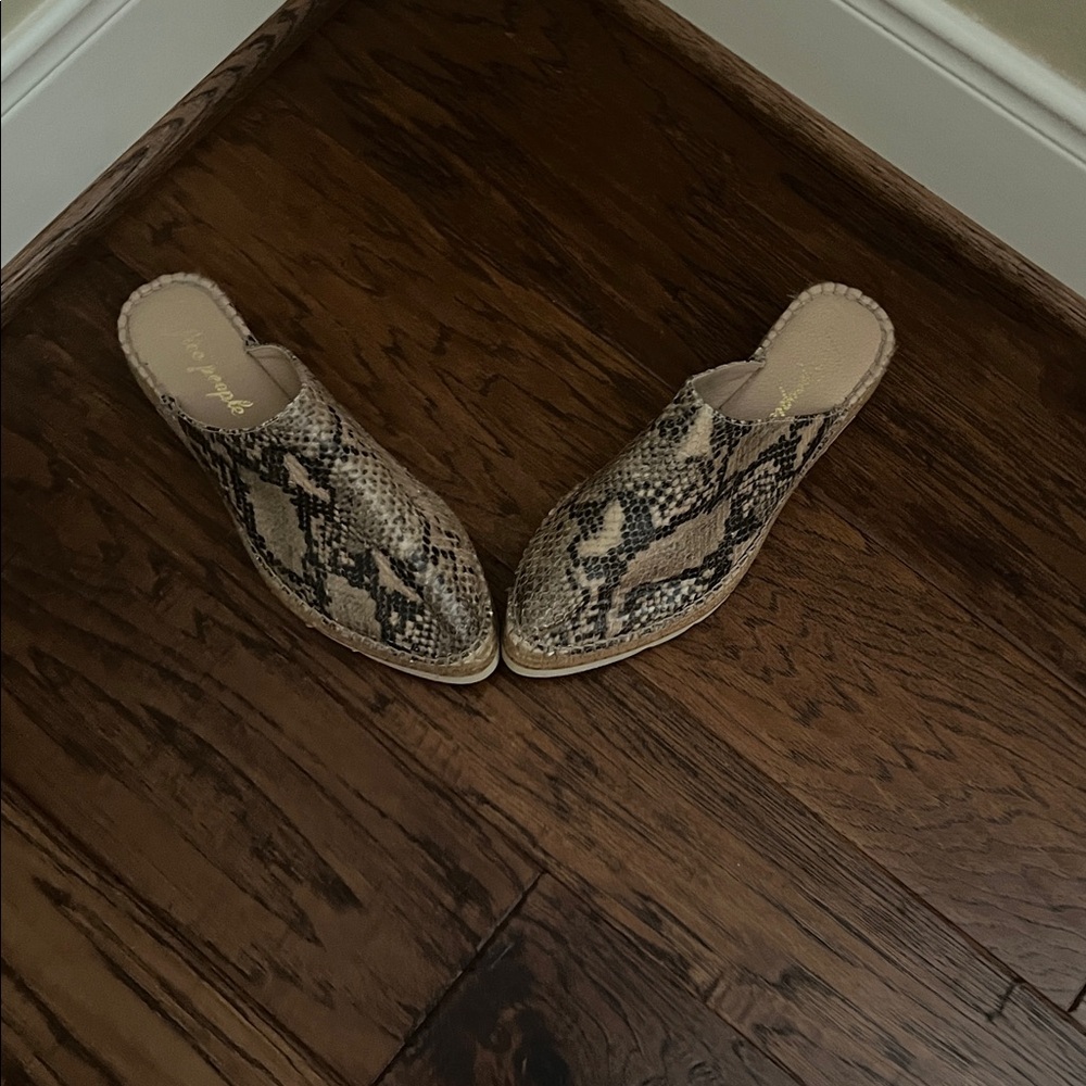 Free People Animal Print Espadrille Flats - Picture 4 of 4
